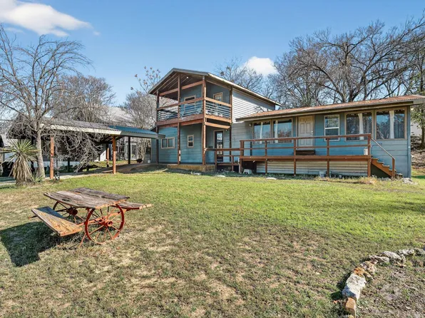2401 De Soto Dr, Austin, TX 78733