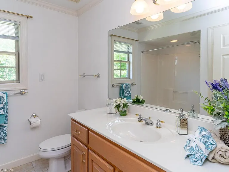 138 Greengable Way — Photo 41