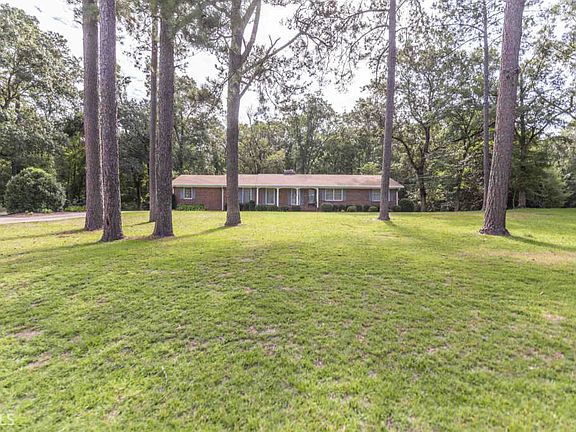 3rd image of 5370 Wood Oak Dr