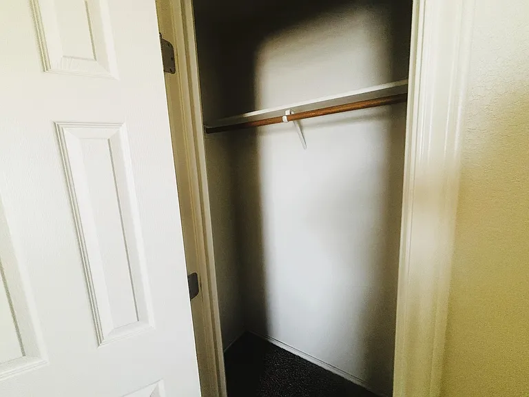 503 Bermuda #C — Photo 12