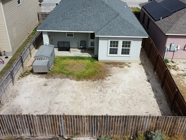 1012 Tesoro Hls — Photo 18
