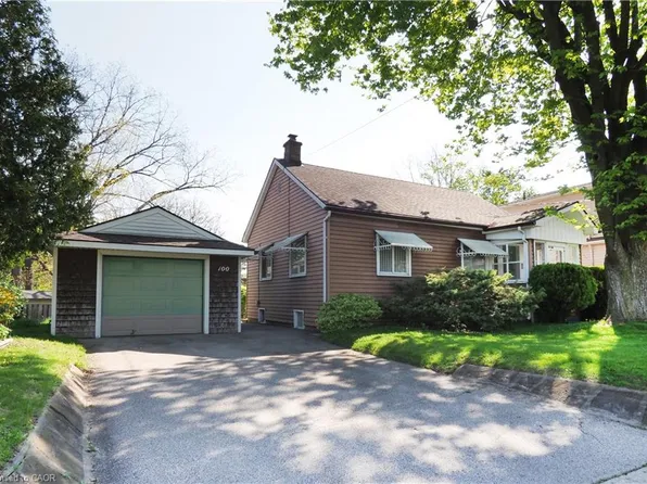 100 North Dr, Kitchener, ON N2M 1K8