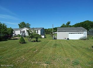 2600 S Derby Rd, Sidney, MI 48885