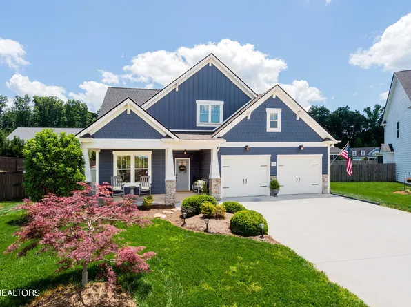 649 Roseland Ln, Lenoir City, TN 37772
