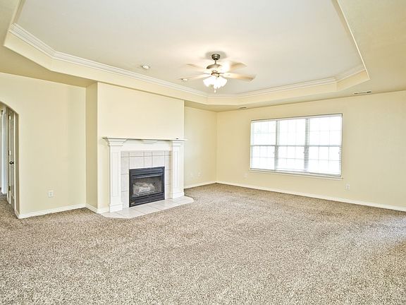 5th image of 3304 SW Carriageway Ave
