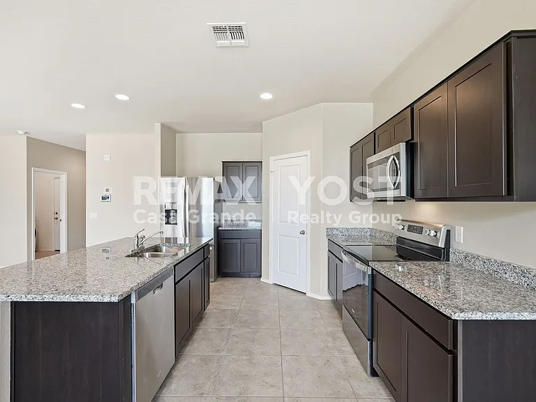 3570 N Cinnabar Place Gila Buttes Phase #1 — Photo 5