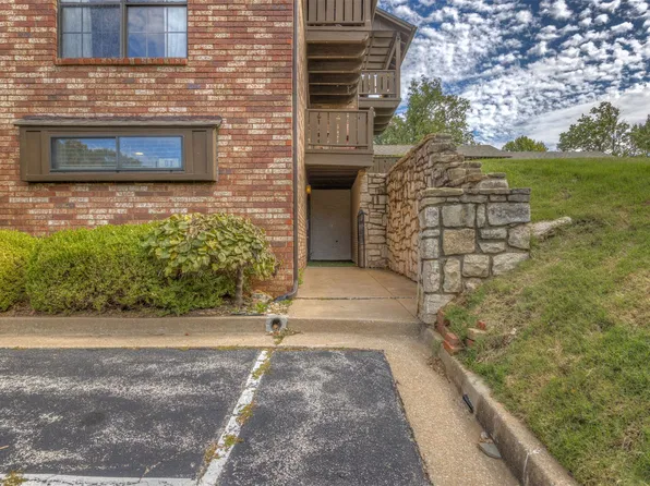 2211 S Main St APT B1, Tulsa, OK 74114