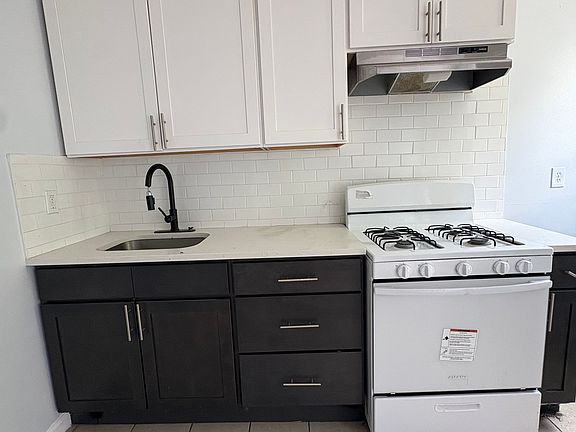 5th image of 140 Garside St Floor 2
