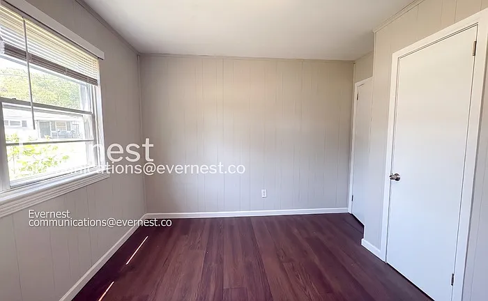 200 Woodward Dr — Photo 27