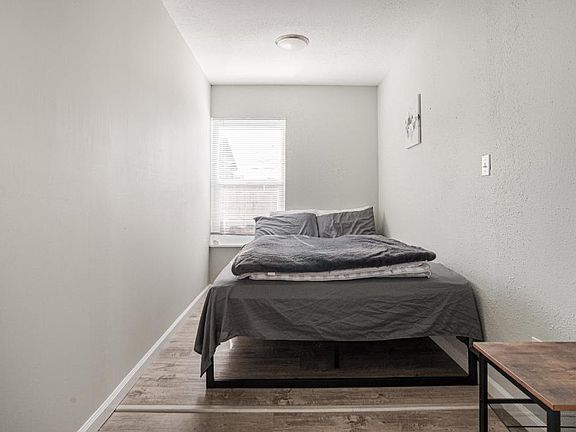 4th image of 517 Linden Ave APT 2