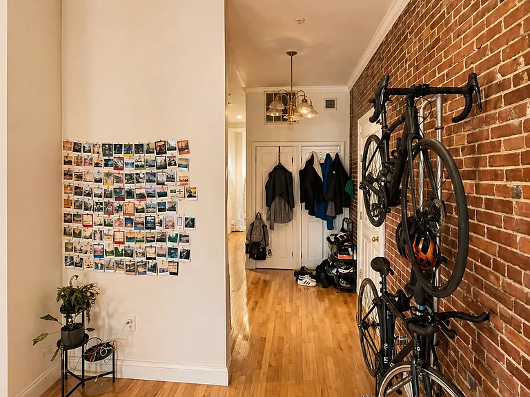 7 Harvard Sq #4A — Photo 4