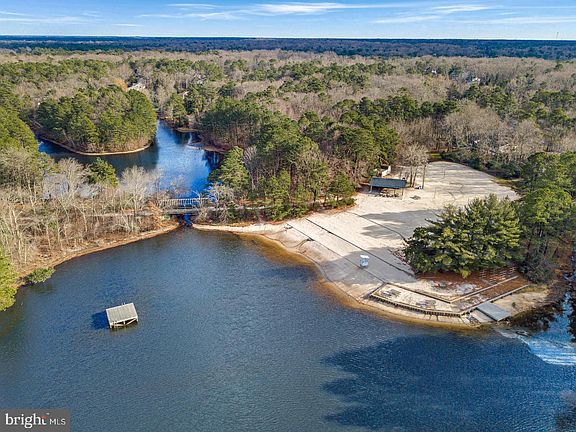 5th image of 506 Fairview Rd