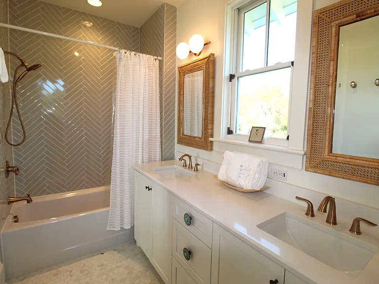 602 W Ashley Ave — Photo 29
