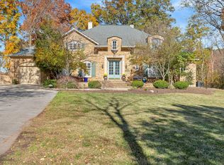 1383 Ivey Brook Ln, Lebanon, IL 62254