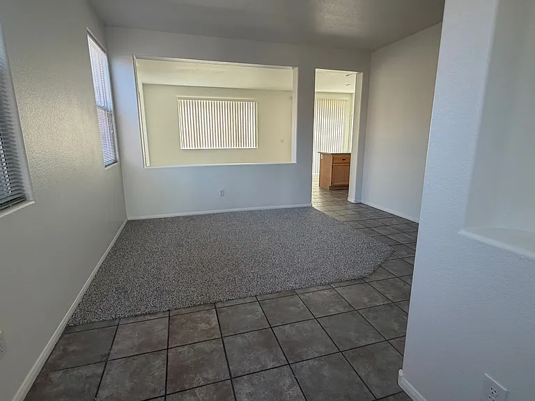 2424 Predera Ave — Photo 3