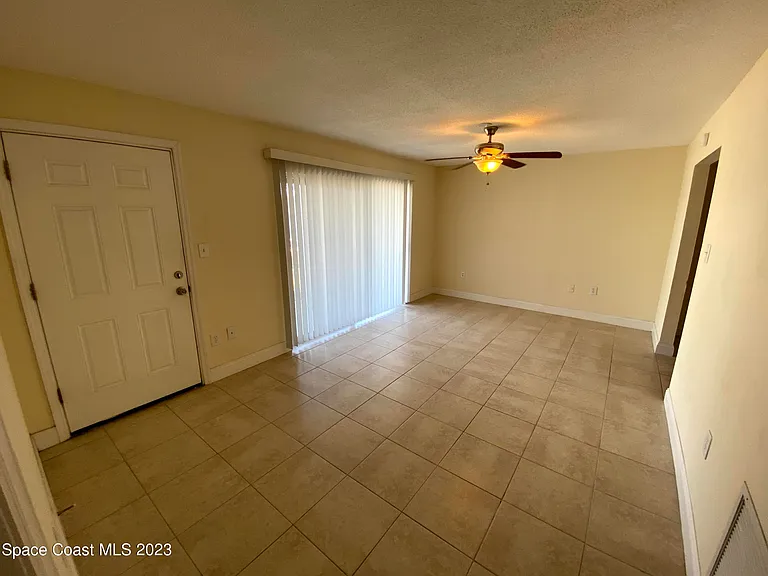 304 Buchanan Ave #2 — Photo 3