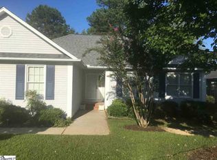12 Fitzpatrick Ct, Fountain Inn, SC 29644