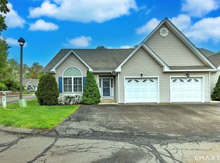 30 Prosperity Ct UNIT 12, Southington, CT 06489