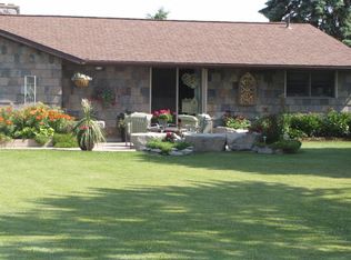 7990 Dickerson Rd, Akron, MI 48701