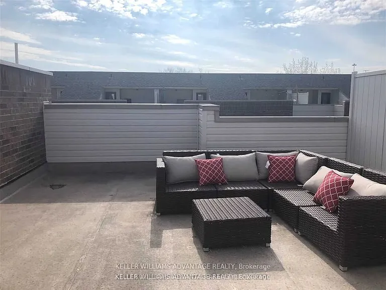 6 Drummond St #319 — Photo 9