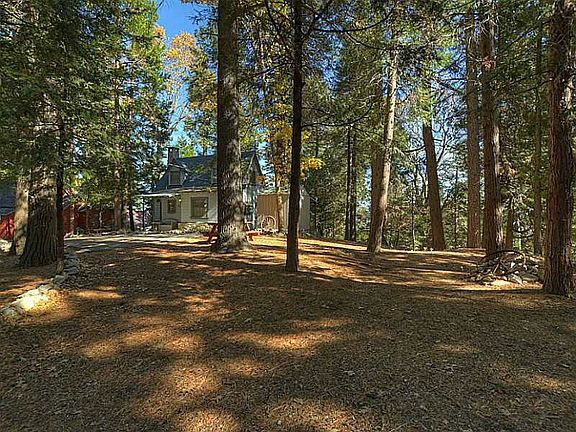 2nd image of 607 W Victoria Ct