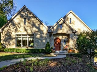 1078 Cedar Blvd, Mt Lebanon, PA 15228