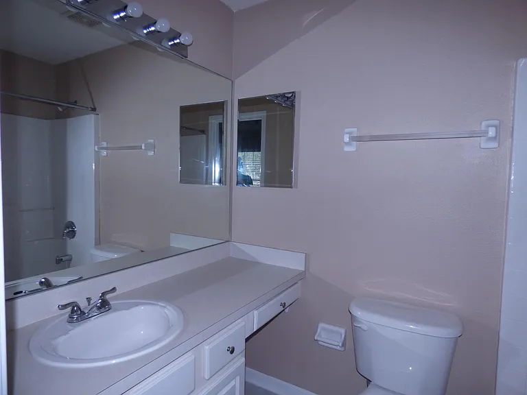 3568 Twisted Tree Ln — Photo 40
