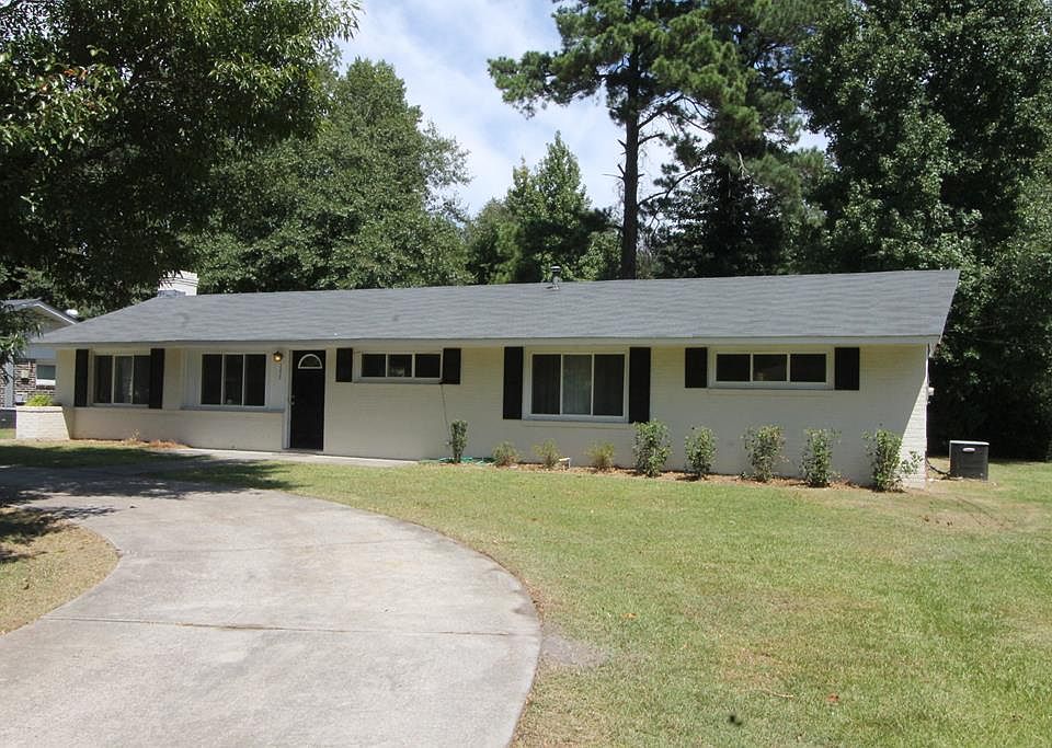 1st image of 2277 Essex Dr