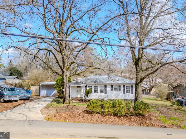 8 Pinecrest Dr NW, Rome, GA 30165