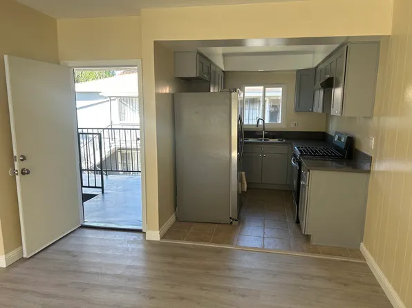 721 W 81st St APT 2, Los Angeles, CA 90044