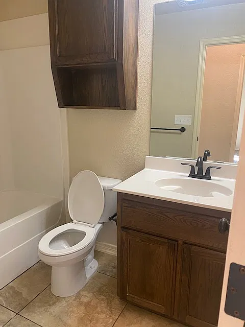 3 bed, 1351 sqft, $1,395 — Photo 4