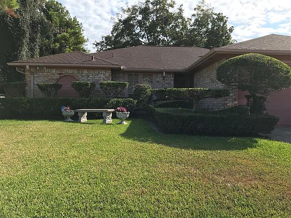 3rd image of 5503 Greenhill Forest Dr