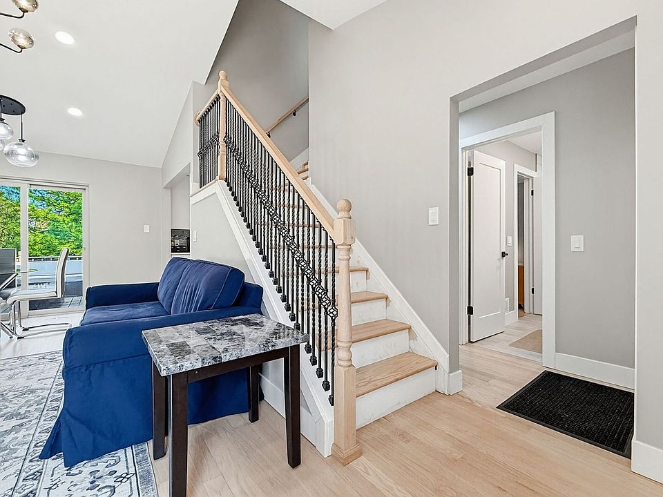 1669 Hanley Ct, photo 17