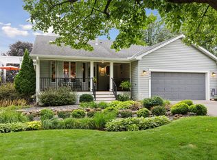 7095 Deerwood Ln N, Maple Grove, MN 55369
