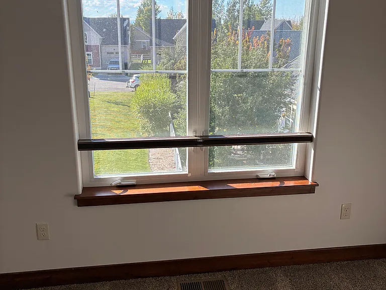 881 Hanson St #ROOM FOR RENT — Photo 8