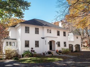 18 Cardinal Ct, Ridgefield, CT 06877