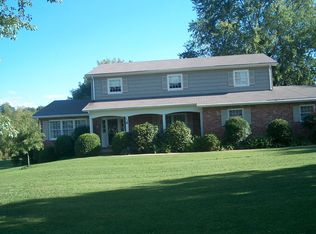 188 S Pickens Bridge Rd, Johnson City, TN 37615