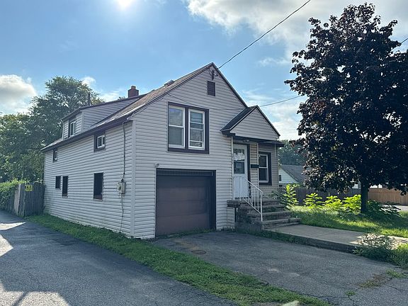 3rd image of 1700 Suffolk Ave