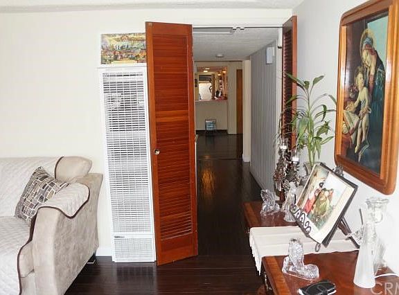 4th image of 3331 W 111th Pl