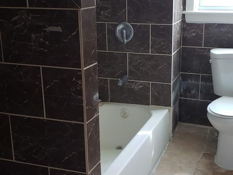 1st image of 67 William St APT 1
