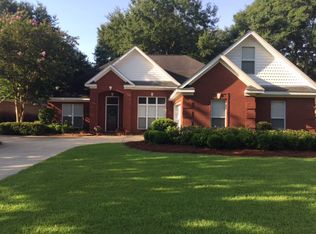 9111 Lake View Dr, Fairhope, AL 36532