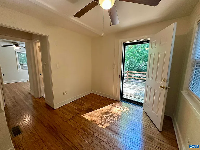 2337 Highland Ave — Photo 17