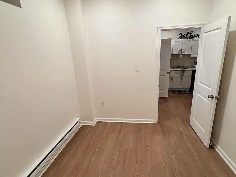 9 E 26th St #3 — Photo 8