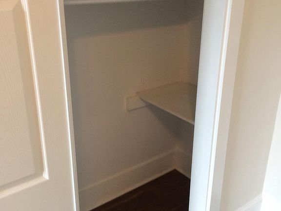 Front right bedroom closet