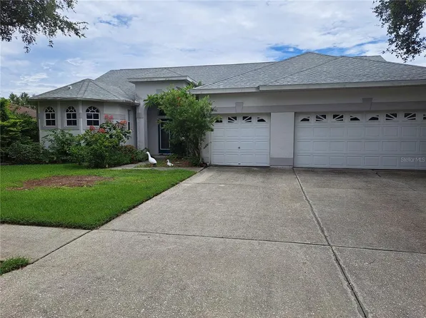 5261 Camberlea Ave, Zephyrhills, FL 33541