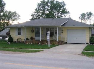 404 W Butterfield Trl, Cole Camp, MO 65325