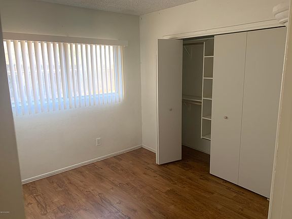 5th image of 2954 N Palo Verde Ave #A