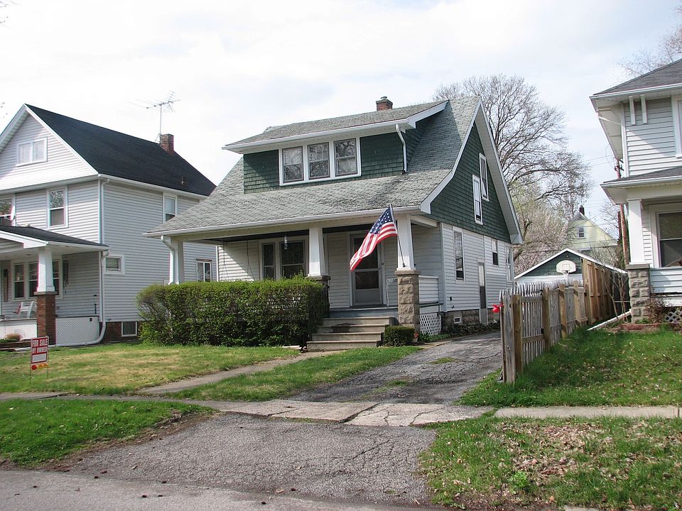 2nd image of 346 Cambridge Ave
