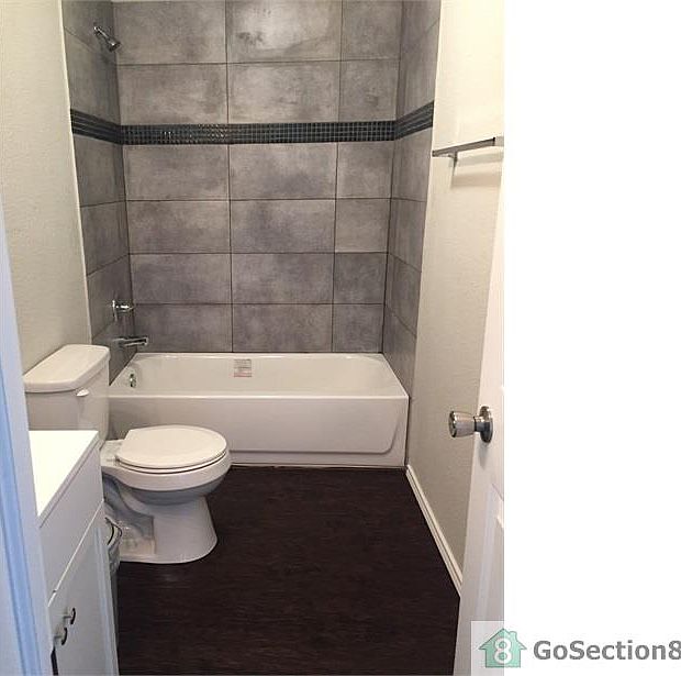1st image of 2314 Rosalee St APT 1