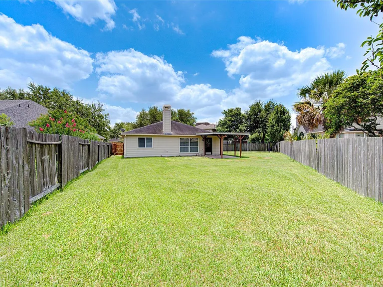 4931 Lake Catherine Ct — Photo 38